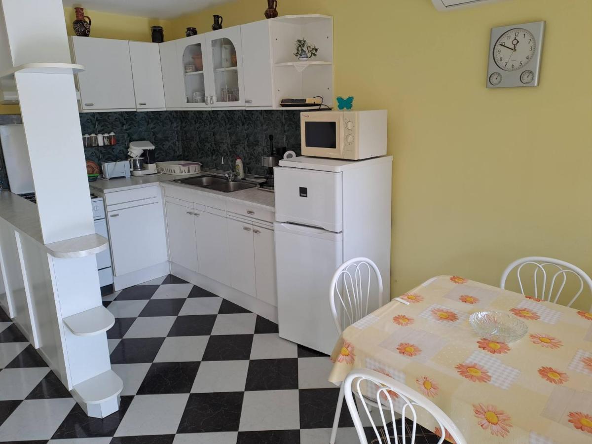Bianka Apartman Balatonlelle Esterno foto
