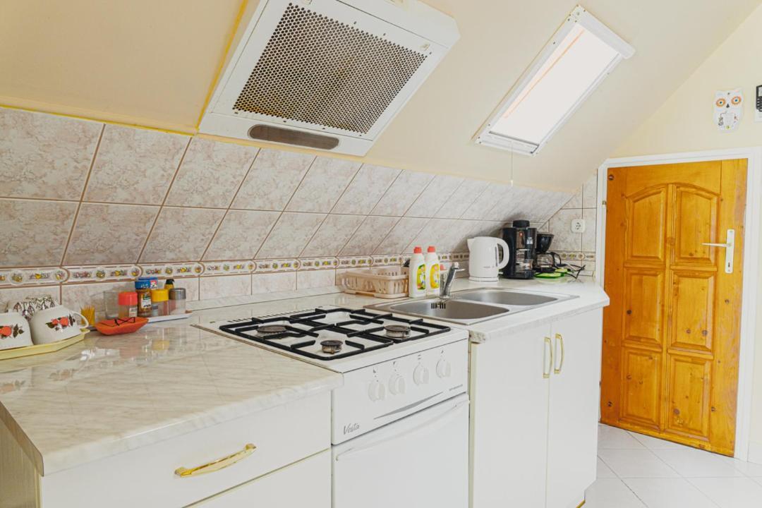 Bianka Apartman Balatonlelle Esterno foto