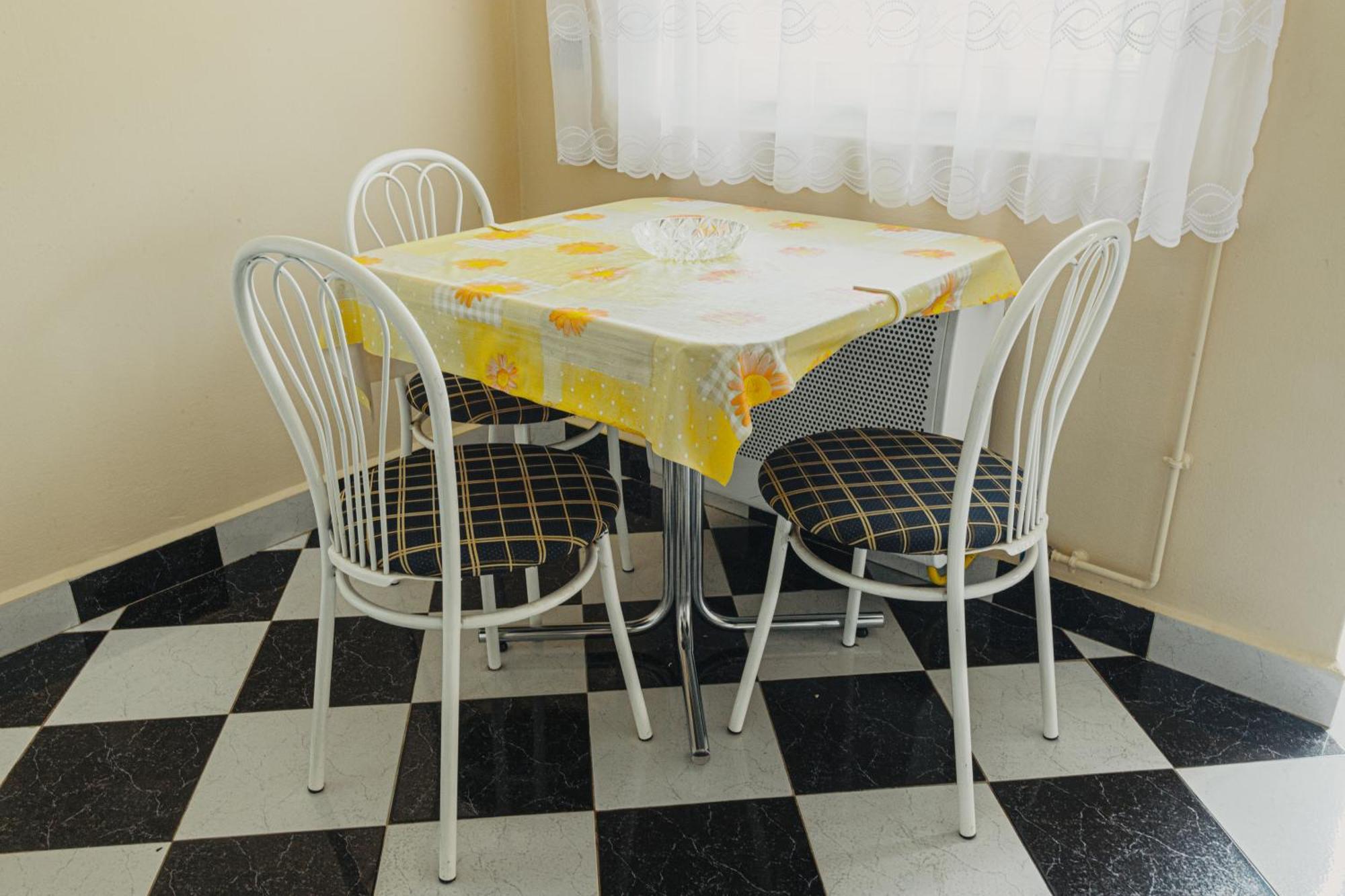 Bianka Apartman Balatonlelle Esterno foto